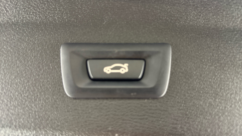 BMW X1 xDrive 20i xLine 5dr Step Auto Petrol Estate